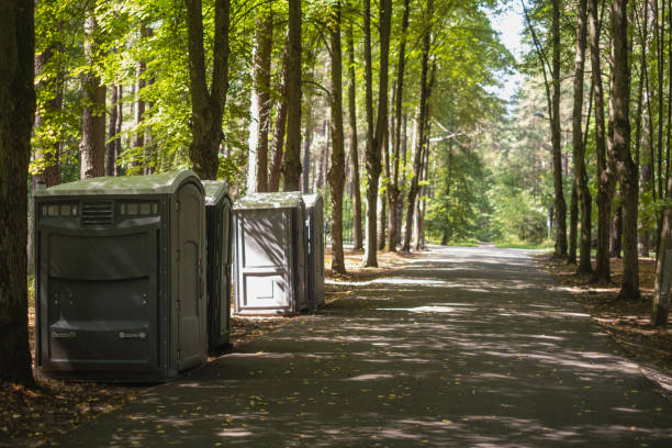 Best Portable restroom trailer rental  in Versailles, KY