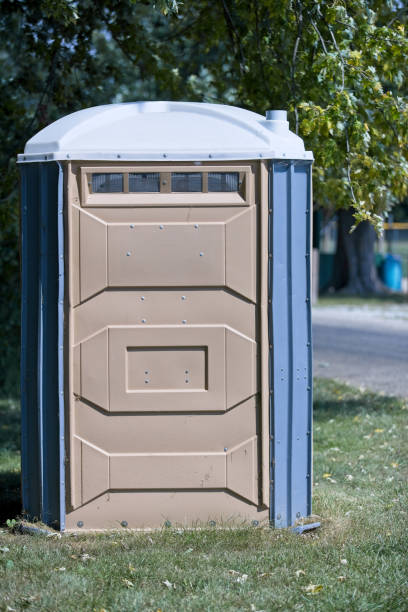 Best High-end porta potty rental  in Versailles, KY