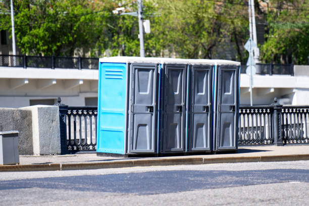 Best Emergency porta potty rental  in Versailles, KY